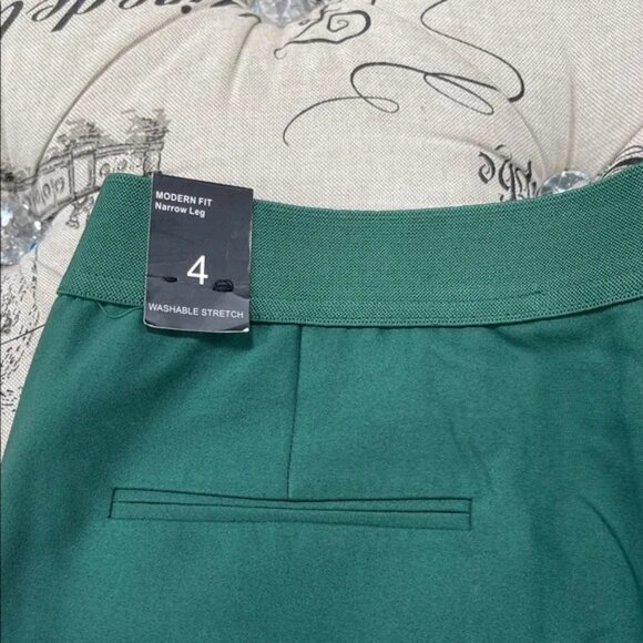 Amanda & Chelsea Women's Trousers - Picture 9 of 11